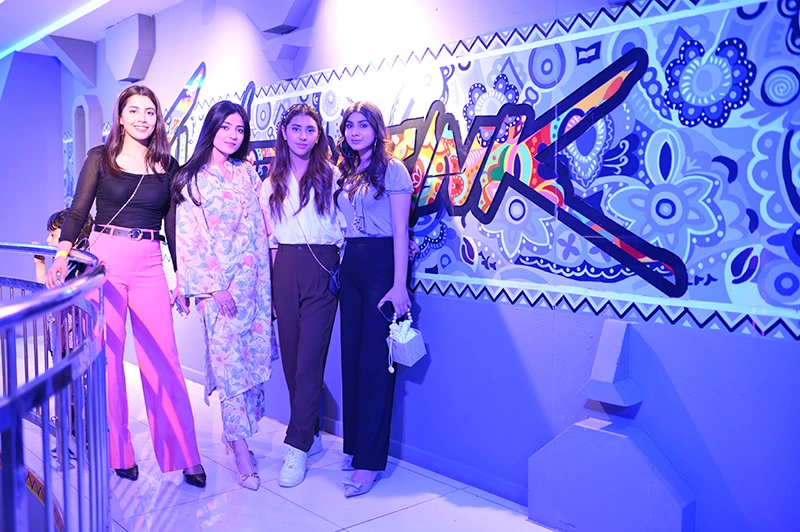 Read more about the article Gaming and Bonding: Why Khyberpunk is the Ideal Hangout Spot for Friends in Lahore